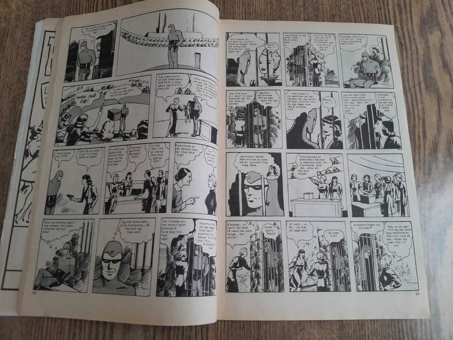 Стари комикси DC Comics Superman ,Fantomet