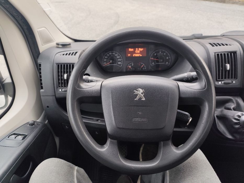 Peugeot Boxer bena