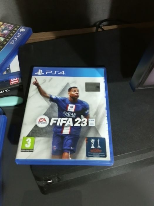 Пс 4 слим 500 гб + 6игр