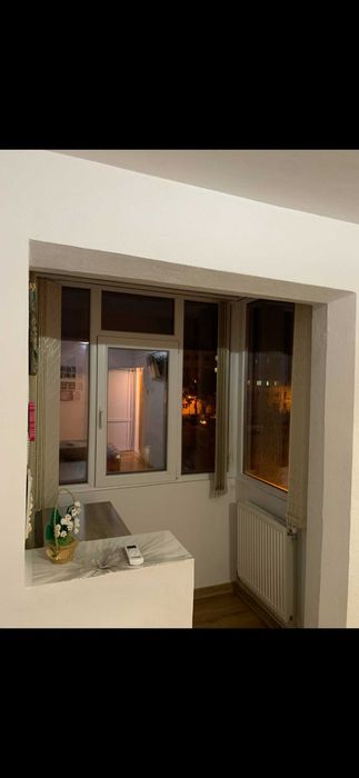 Proprietar, vând garsonieră Strada Posada, Etaj 2