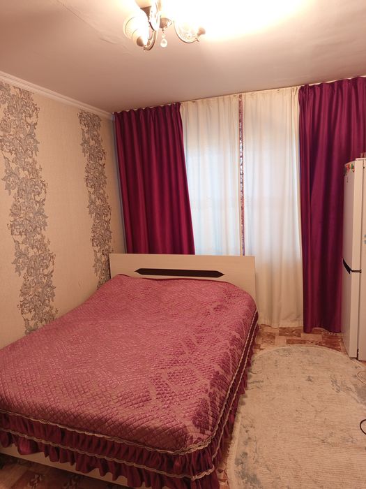 Продам тюль со шторами и покрывало