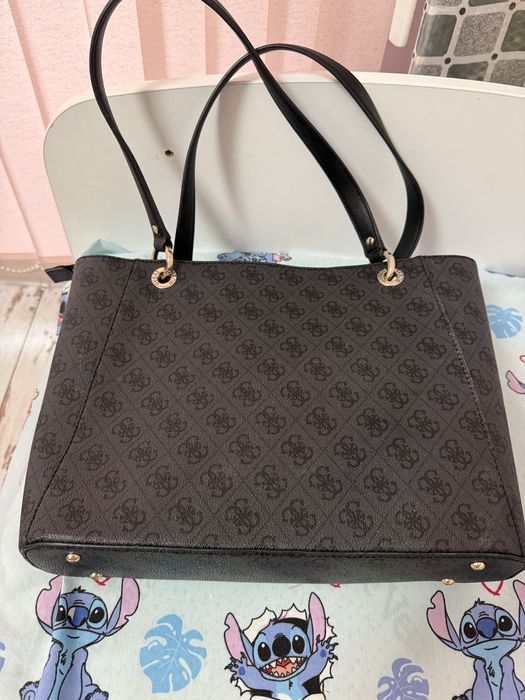 Дамска чанта  и портмоне guess