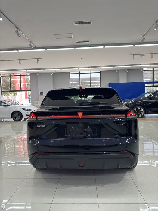 Changan Deepal S07 215Max 2025 GIBRID Nalichi bor 3yil garantiyasi bil