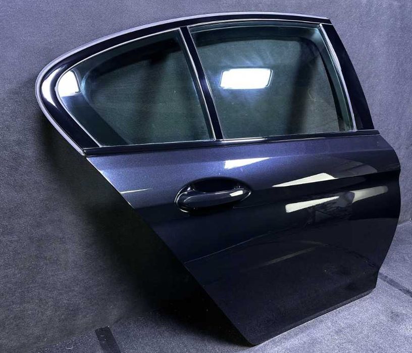 Оборудвана Задна Дясна Врата BMW G30 G31 F90 БМВ Г30 Г31 Ф90