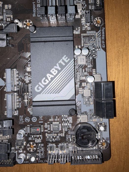 Материнская плата gigabyte aorus b760m gamingx