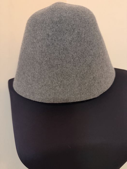 Вълнена шапка тип кофа Mango