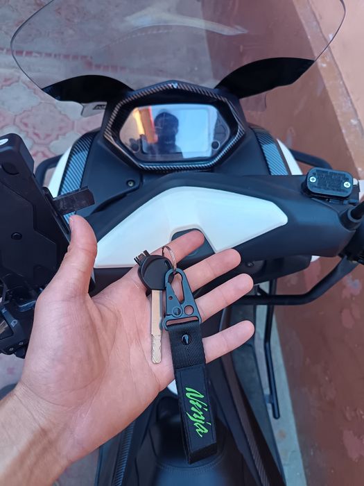 Skuter Mmax 150cc