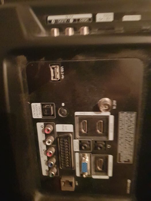 Теледидар сатылады. +  Кронштейн сыйлыққа.