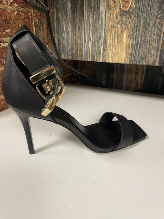 Нови обувки сандали Versace JC