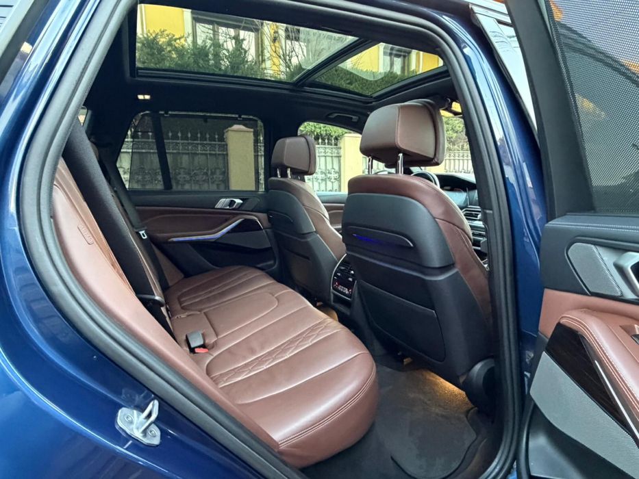 Bmw X5 M-Paket 2020•3.0d•Swarovski•Sky Lounge•Suspensie•Variante