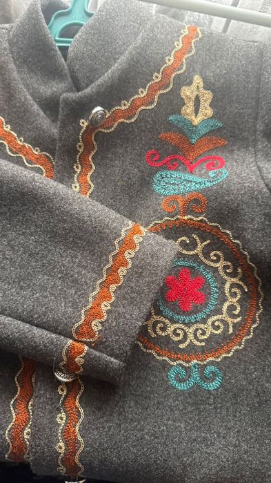 Продается пальто