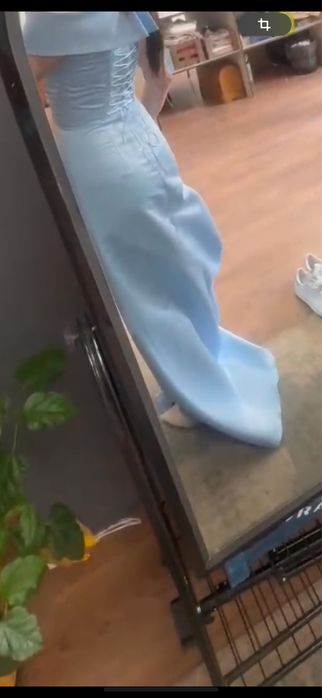 Платье небесно голубого цвета