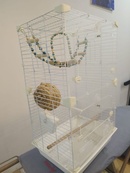 Клетка для птиц, попугаев и животных