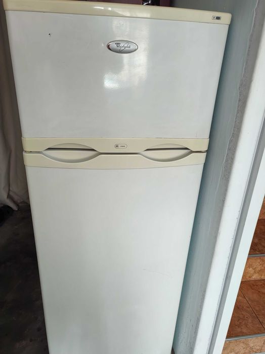 Хладилник Уирпул