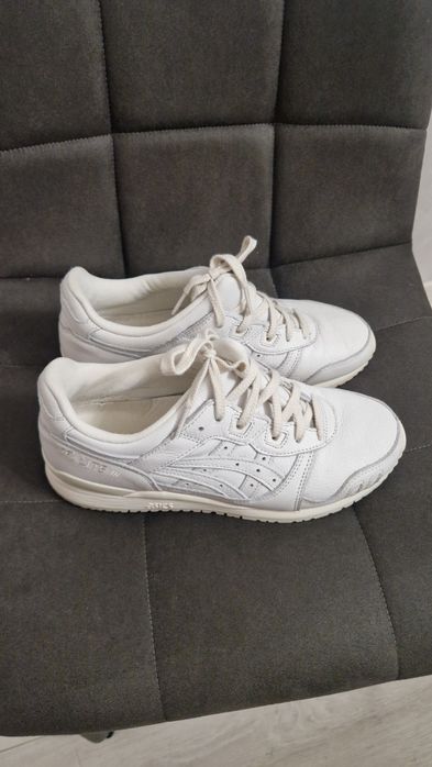 Маратонки Asics 2 чифта кожени