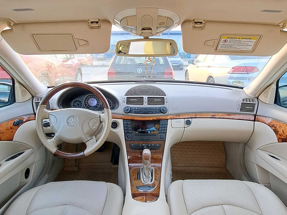 Mercedes-Benz E200 Kompressor + gpl, Euro 4, SBC Nou!, Piele, Automata, Trapa