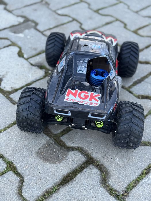 Automodel rc nitro 1:10 carson modellsport 2005 carcasa diferita