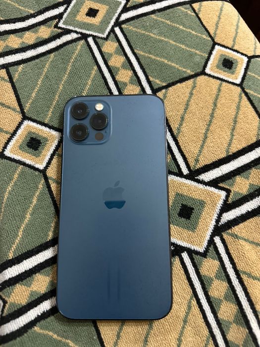 Продам iphone 12 pro