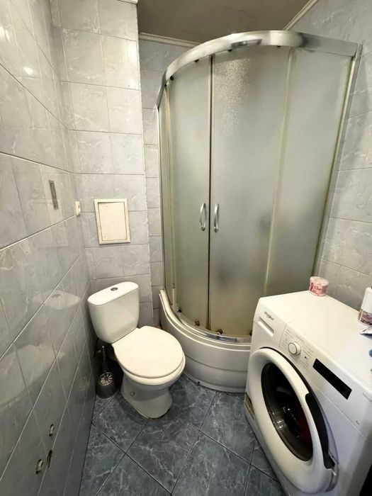 Дава се под наем Двустаен апартамент в София, Център - 55 кв.м за 407.49 € - Снимка #4