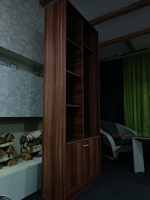 Продам шкаф в прихожую