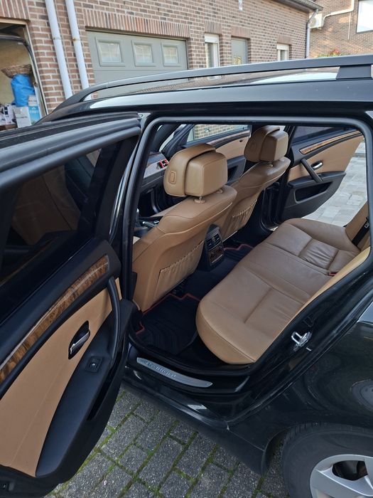 Vând BMW 520D , an 2010