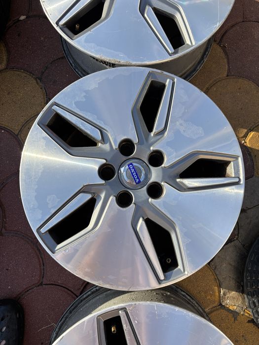 Jante Volvo/Ford/Peugeot/Citroen 16” 5x108