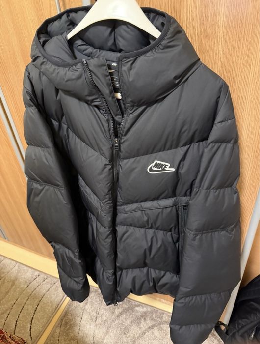 Geacă originală Nike mărimea XL…