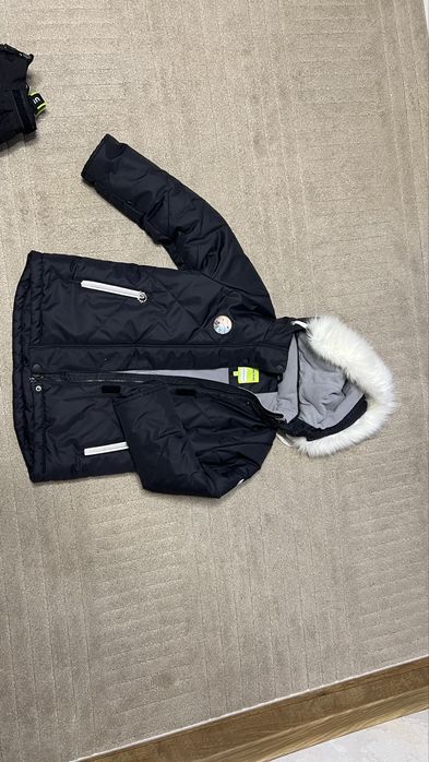 Костюм зимний на девочку