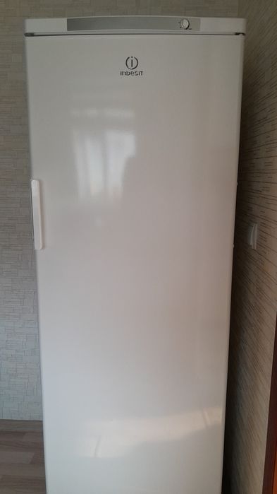 Морозильник INDESIT