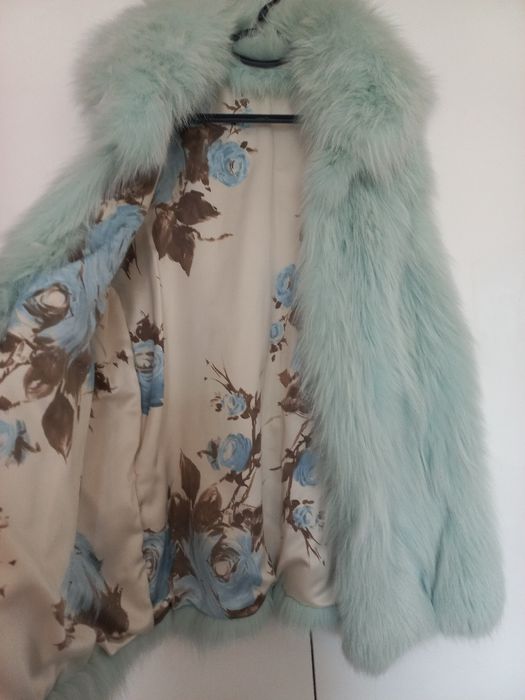 Изключително луксознен елек от естествен косъм на лисица