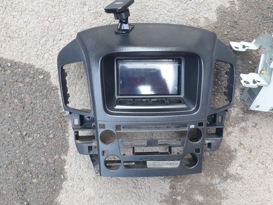 Продам муз панель на лексус RX 300.рестайлинг.