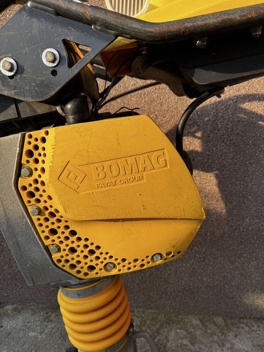 Mai compactor Bomag BT 60 58kg 3,8cai