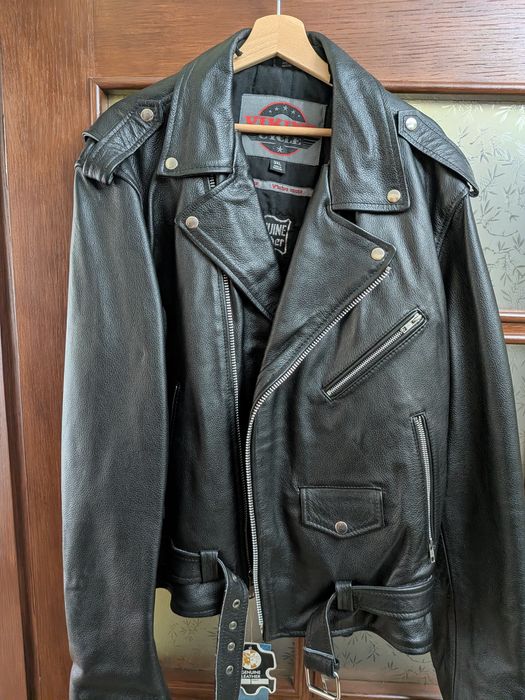 Geaca piele  noua