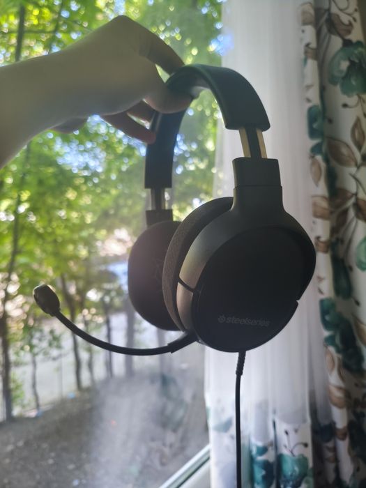 Наушники SteelSeries Arctis 1 черный