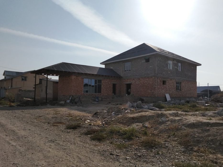 Недостроенный дом