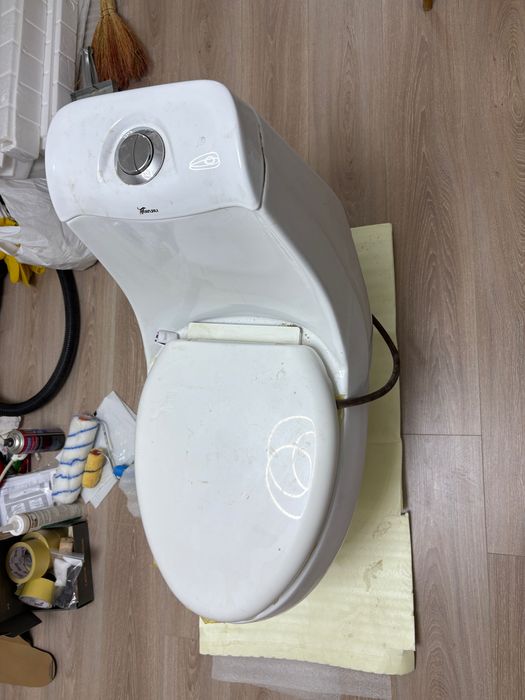 Унитаз б/у в хорошем состоянии