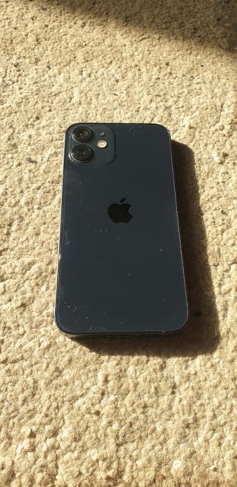 vand iphone 12 mini