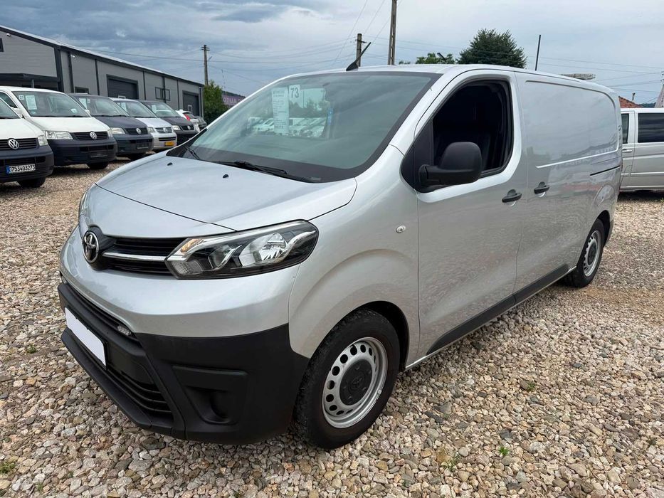 Toyota proace vw transporter 2018