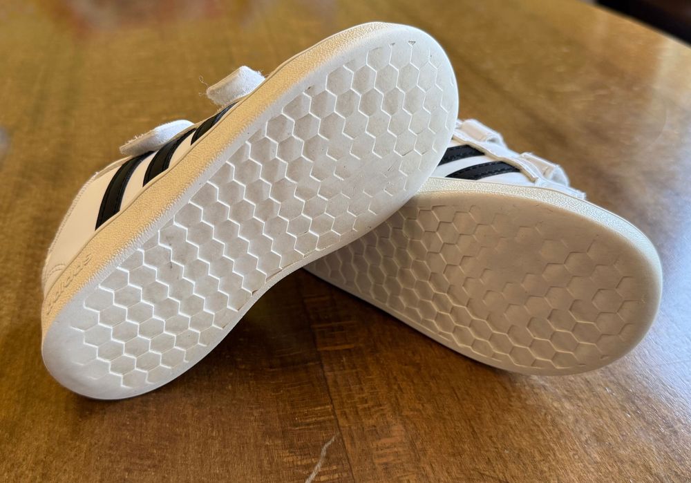 Детски маратонки Adidas, 26ти номер