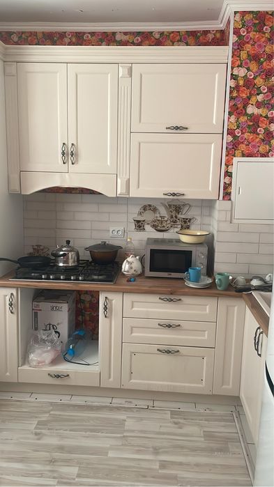 Продаю 2-х комн квартиру