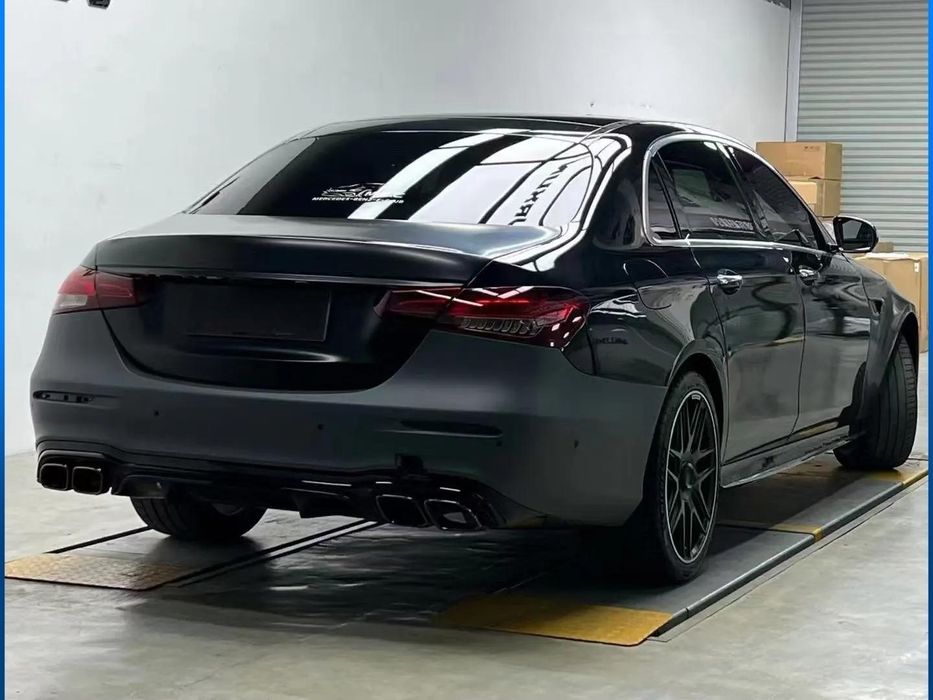E63AMG предна броня  задна фарове стопове  капак Facelift w213 E63AMG