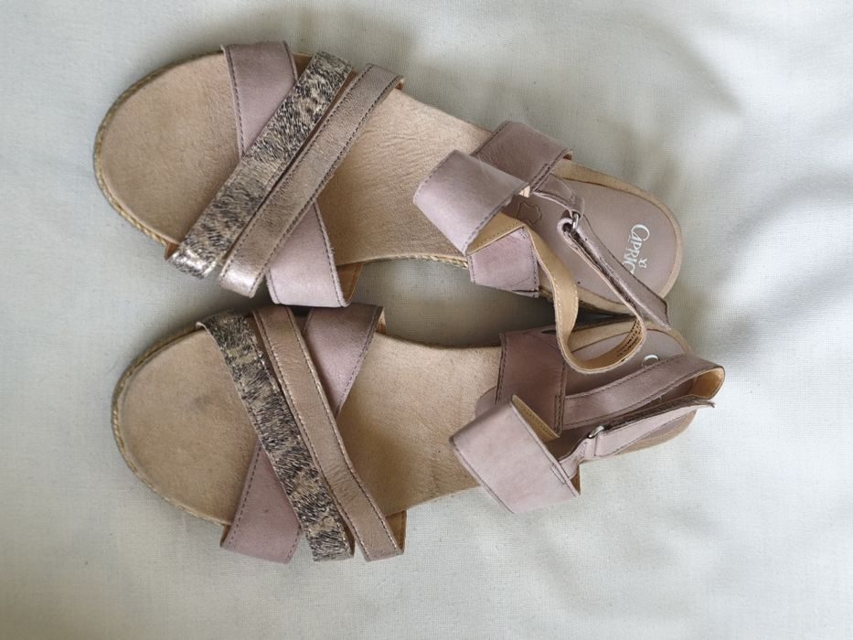 Caprice, нови сандали естествена кожа, номер 41