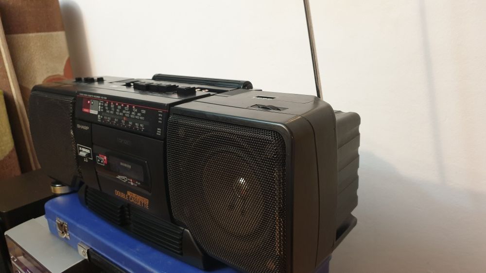 Radio casetofon Sharp WQ-T238
