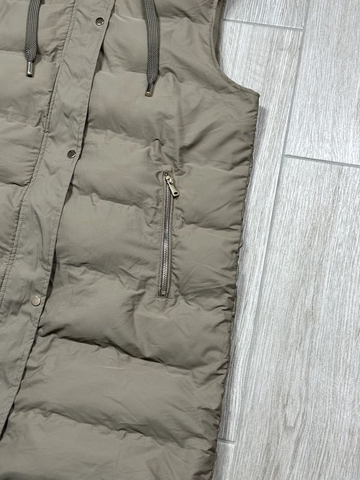 Дамски елек Zara - размер L, отлично състояние