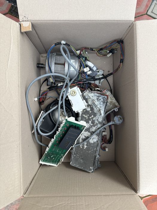 Запчасти от стиральной машины