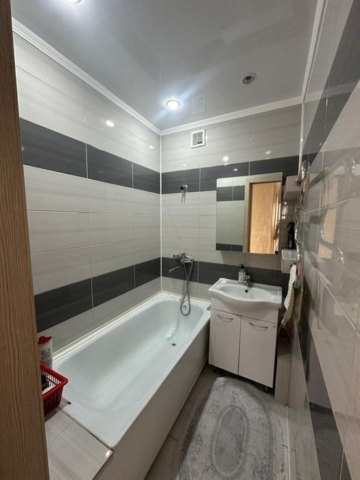 Продам 3х комн береке