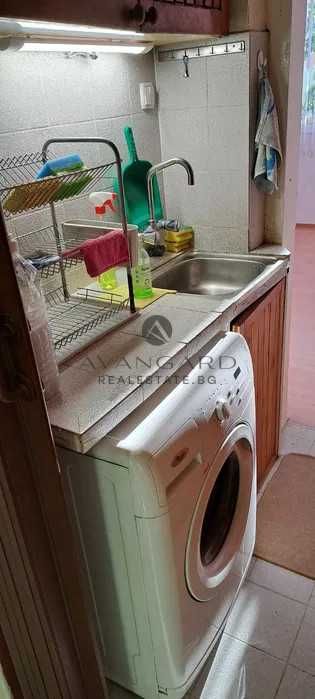 Продава се Двустаен апартамент в Пловдив, Христо Смирненски - 55 кв.м за 1819 €/кв.м - Снимка #9