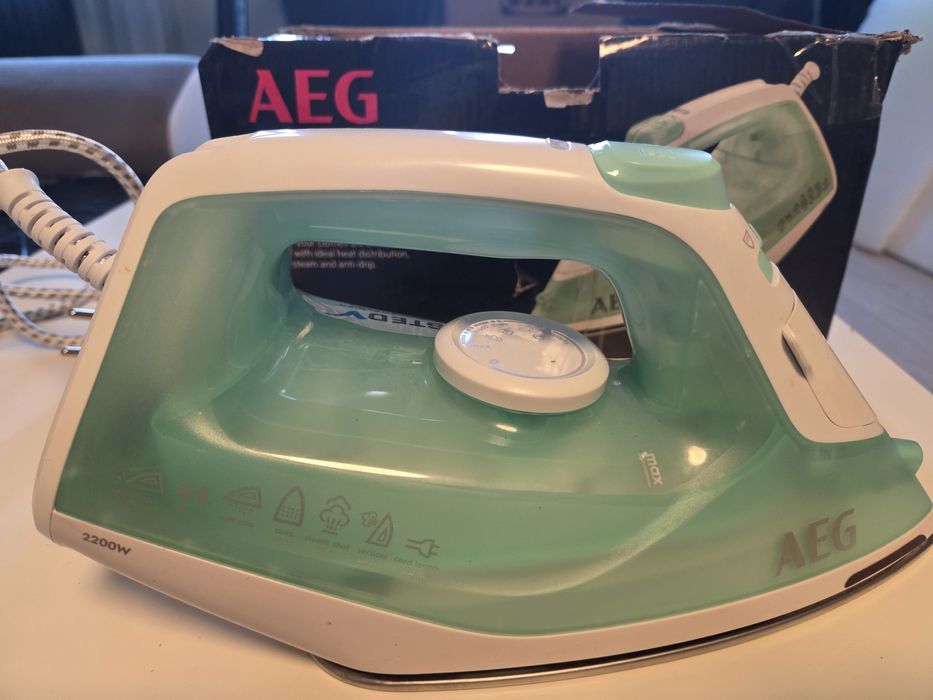 Fiet de calcat AEG-2200W