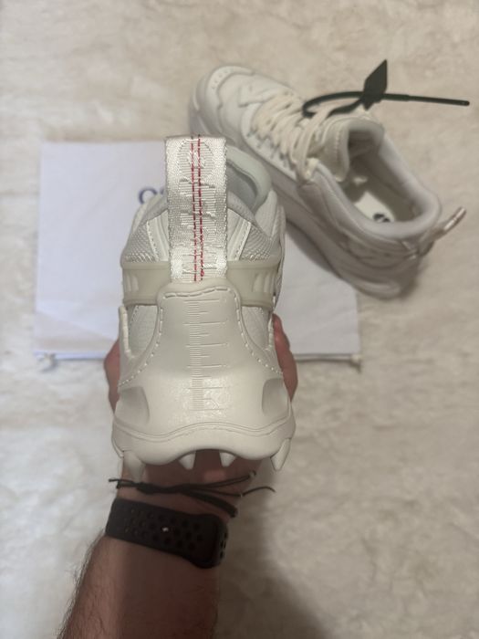 Off White ODSY 1000