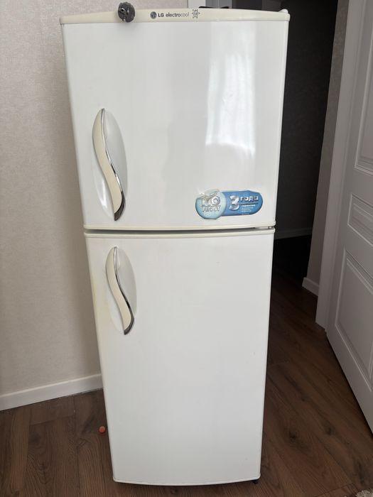 Продам холодильник LG б/у